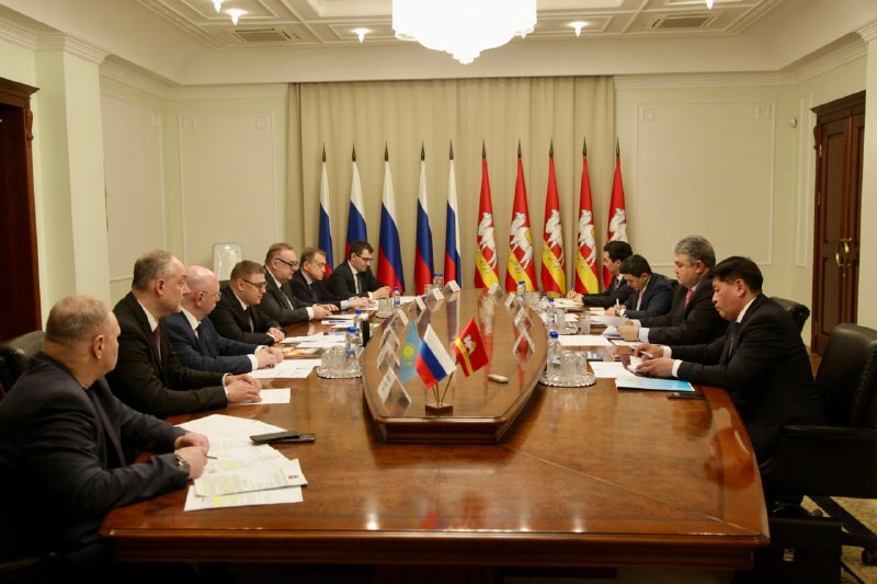 Губернатор Челябинской области встретился с послом Казахстана 1 Губернатор Челябинской области встретился с послом Казахстана 1