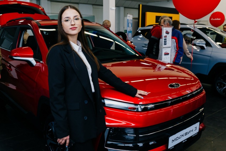 В Челябинске презентовали новый отечественный кроссовер Москвич 3 4 В Челябинске презентовали новый отечественный кроссовер Москвич 3 4