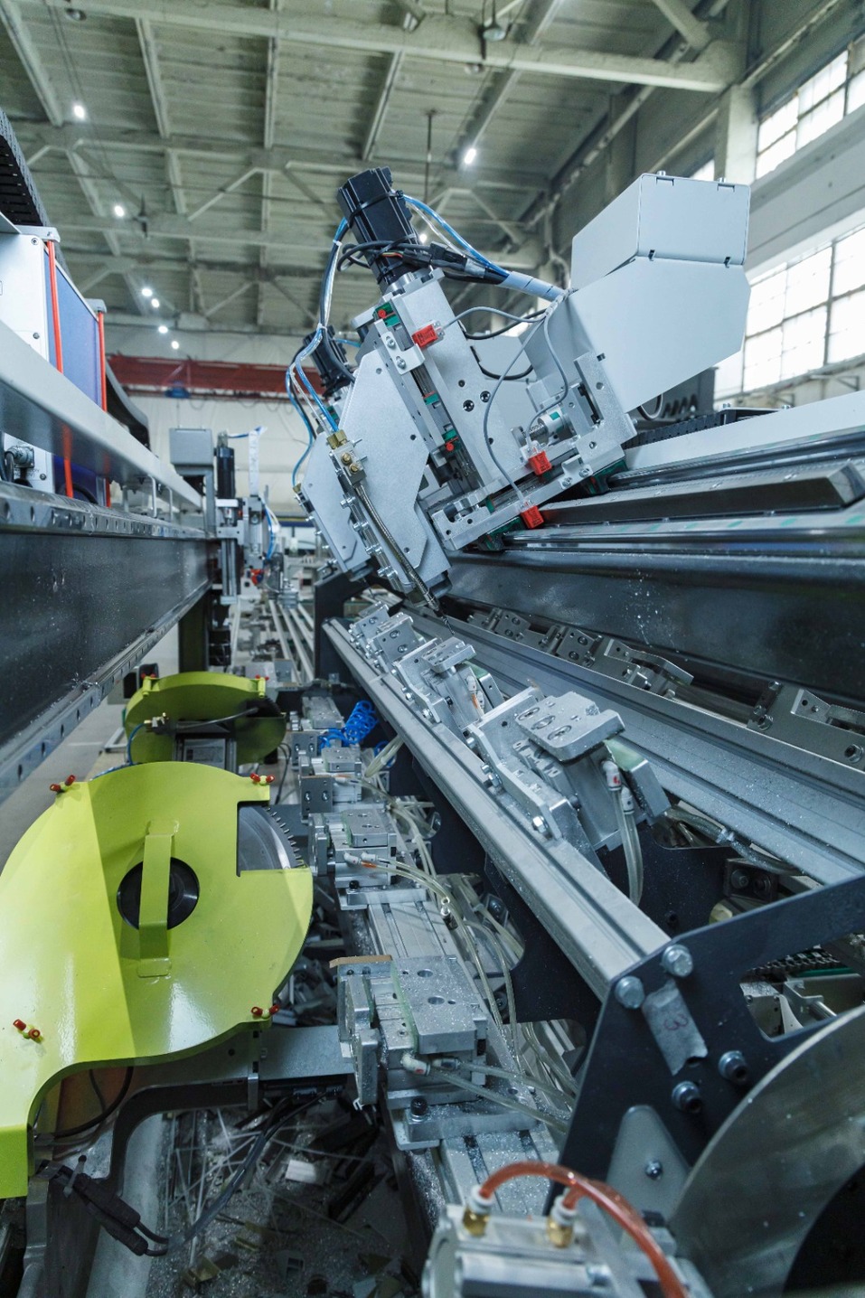 Михаил Григорьев: робот должен быть неутомимо умным и рационально красивым! 2 Михаил Григорьев: робот должен быть неутомимо умным и рационально красивым! 2