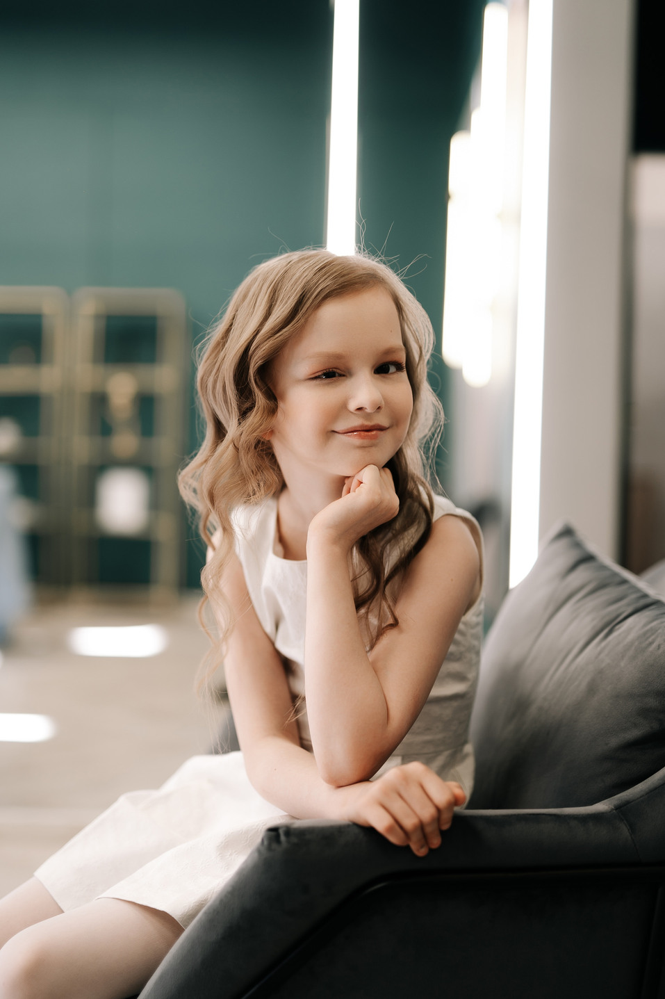 «Много любви»: девочка-бабочка из Красноярска стала героиней персональной фотосессии
5 «Много любви»: девочка-бабочка из Красноярска стала героиней персональной фотосессии
5