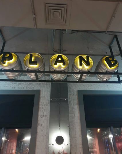 На северо-западе Челябинска открылся новый ресторан. Фото 1 На северо-западе Челябинска открылся новый ресторан. Фото 1