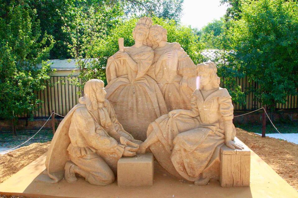 В челябинском парке Пушкина стартовал фестиваль песочной скульптуры. Фото 4 В челябинском парке Пушкина стартовал фестиваль песочной скульптуры. Фото 4