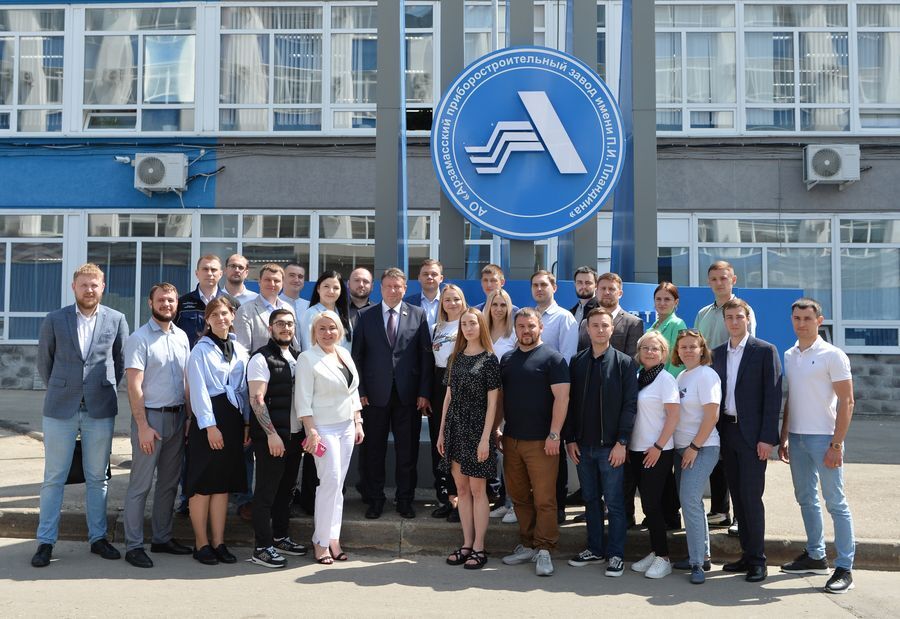 На АПЗ прошло заседание Совета работающей молодежи Нижегородской области 1 На АПЗ прошло заседание Совета работающей молодежи Нижегородской области 1