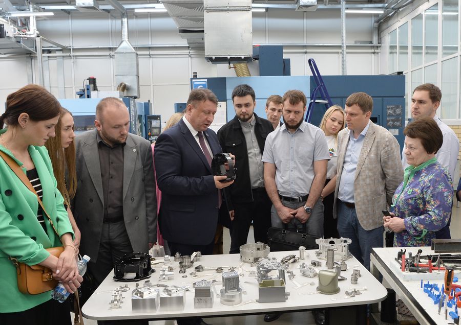 На АПЗ прошло заседание Совета работающей молодежи Нижегородской области 2 На АПЗ прошло заседание Совета работающей молодежи Нижегородской области 2