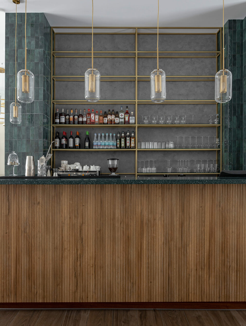 В Челябинске выставили на продажу ресторан «Цыпля» 2 В Челябинске выставили на продажу ресторан «Цыпля» 2