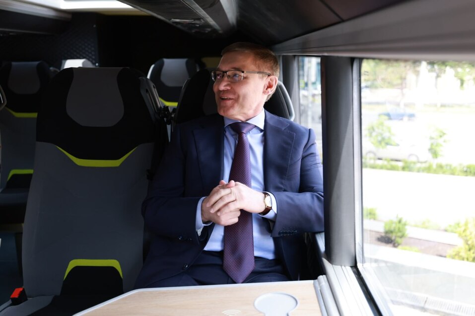 Автозавод «Урал» показал в Челябинске арктический автобус. Фото, видео 2 Автозавод «Урал» показал в Челябинске арктический автобус. Фото, видео 2