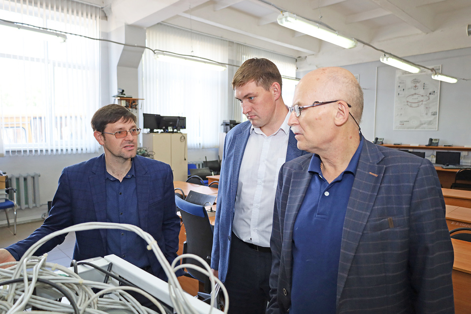 Княгининский университет будет готовить кадры для АПЗ 2 Княгининский университет будет готовить кадры для АПЗ 2