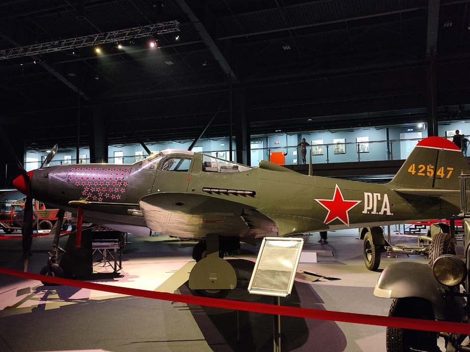 «Если наш И-16 — это Жигули, то Мессершмитт — это BMW Х5». Знаменитые советские самолеты 7 «Если наш И-16 — это Жигули, то Мессершмитт — это BMW Х5». Знаменитые советские самолеты 7