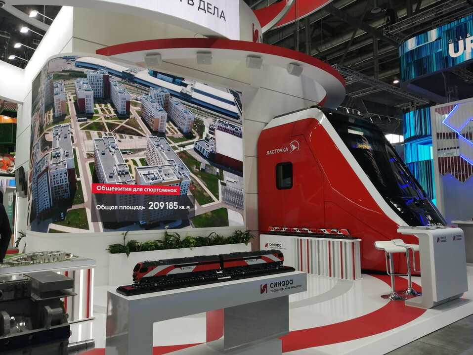 Михаил Мишустин осмотрел павильоны ИННОПРОМ и выделил два уральских проекта 1 Михаил Мишустин осмотрел павильоны ИННОПРОМ и выделил два уральских проекта 1