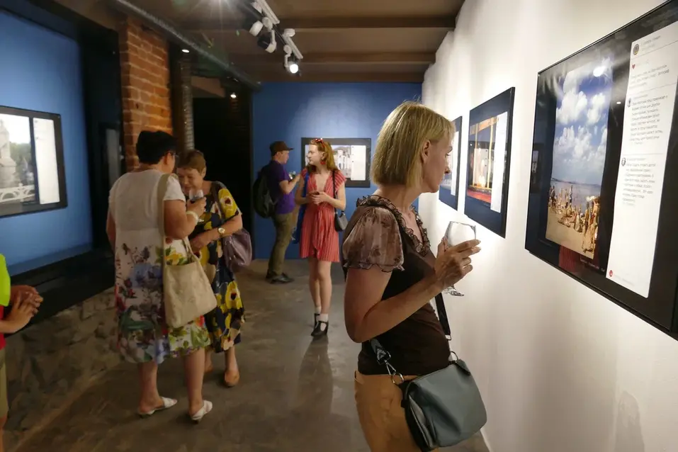 Артефакты прошлого сквозь призму современности. В «Марте» открылась выставка-мистификация 2 Артефакты прошлого сквозь призму современности. В «Марте» открылась выставка-мистификация 2