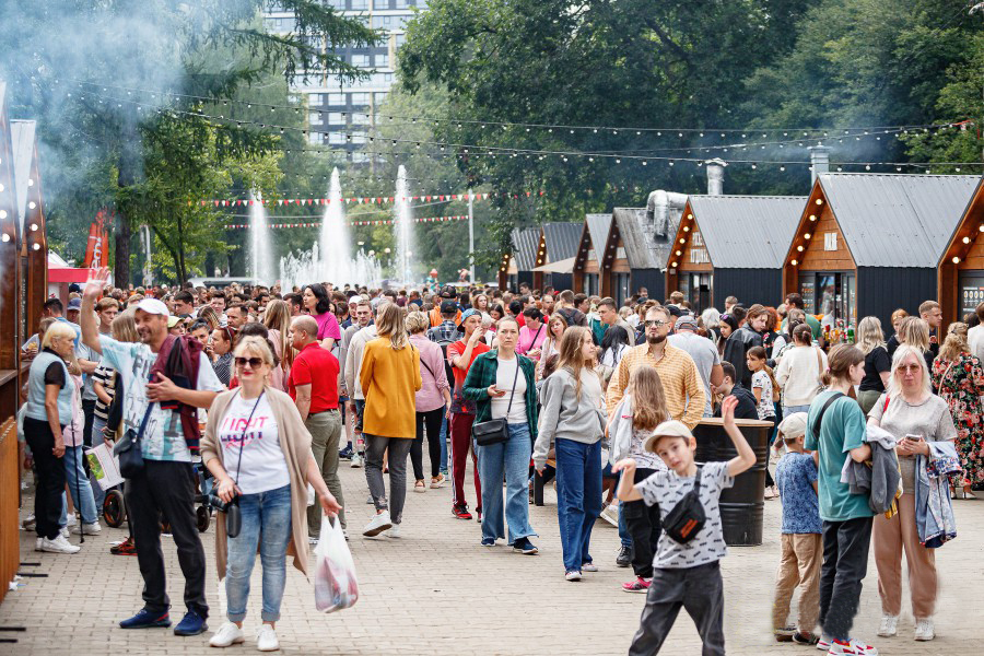 В выходные на Урале прошло сразу два гастрофестиваля. Один из них организовал шеф Ивлев 1 В выходные на Урале прошло сразу два гастрофестиваля. Один из них организовал шеф Ивлев 1