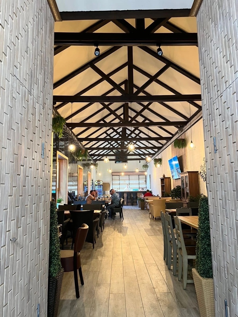 На месте бани в центре Челябинска открылся бар. Фото 2 На месте бани в центре Челябинска открылся бар. Фото 2