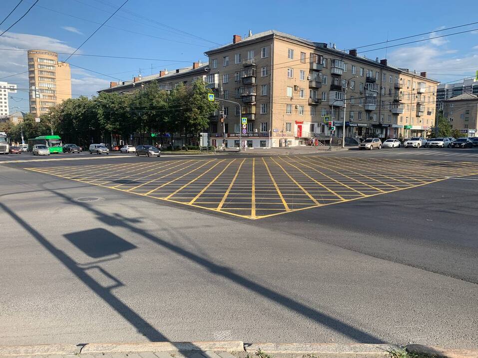 В Челябинске рассказали, когда начнут штрафовать за выезд на новые выделенки и разметку 1 В Челябинске рассказали, когда начнут штрафовать за выезд на новые выделенки и разметку 1