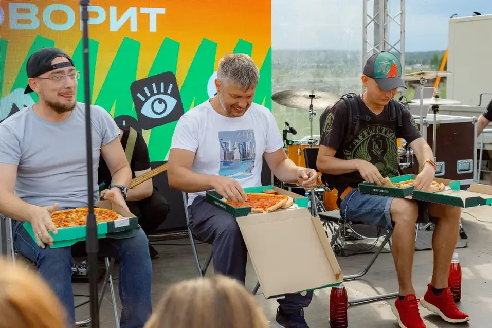 «Мы хотим, чтобы у людей было больше шансов показать таланты и пообщаться друг с другом» 13 «Мы хотим, чтобы у людей было больше шансов показать таланты и пообщаться друг с другом» 13