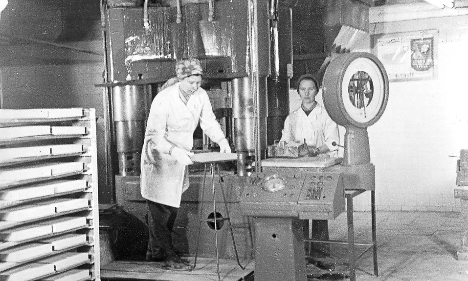 От однотонных «квадратиков» до современного керамогранита 2 От однотонных «квадратиков» до современного керамогранита 2