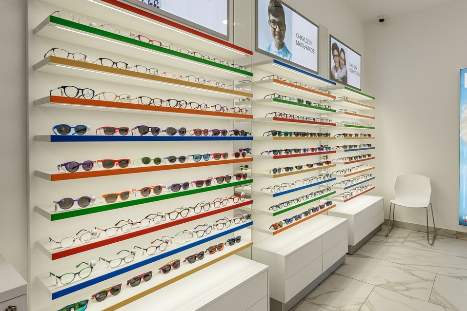 Бренды в городе. Где купить новенькие очки Gucci в Екатеринбурге? 6 Бренды в городе. Где купить новенькие очки Gucci в Екатеринбурге? 6