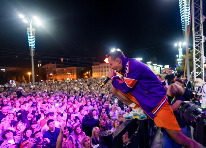 Отпраздновать 300-летие Екатеринбурга собрались более 1,2 млн человек. Главное — в 10 фото 8 Отпраздновать 300-летие Екатеринбурга собрались более 1,2 млн человек. Главное — в 10 фото 8