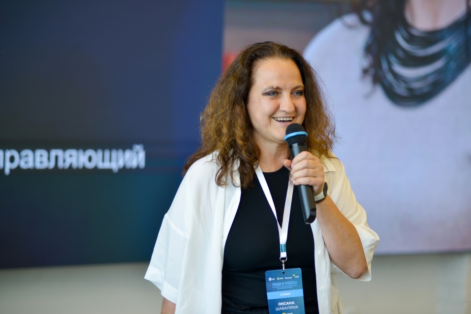 Чтобы вывести бизнес на новый уровень, нужно осваивать технологии и апгрейдить сервис 2 Чтобы вывести бизнес на новый уровень, нужно осваивать технологии и апгрейдить сервис 2