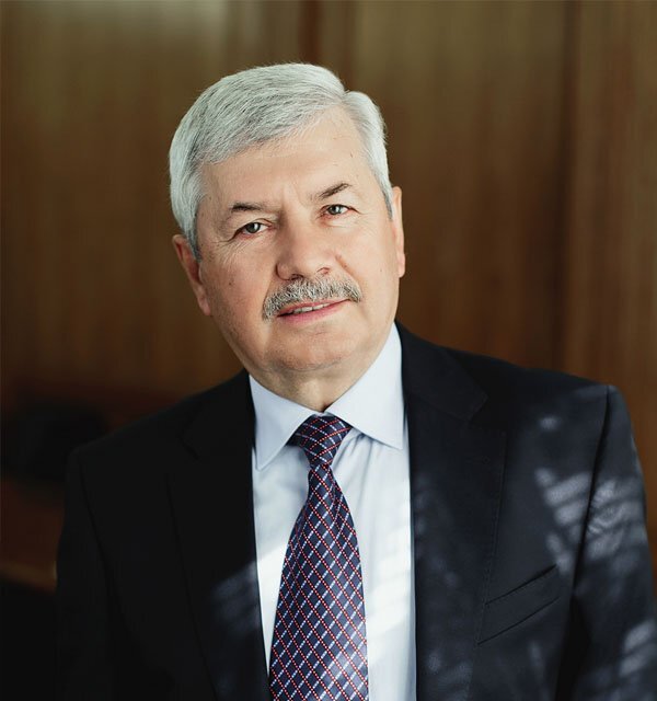 В Челябинске назвали новых кандидатов на звание почётного гражданина города 1 В Челябинске назвали новых кандидатов на звание почётного гражданина города 1