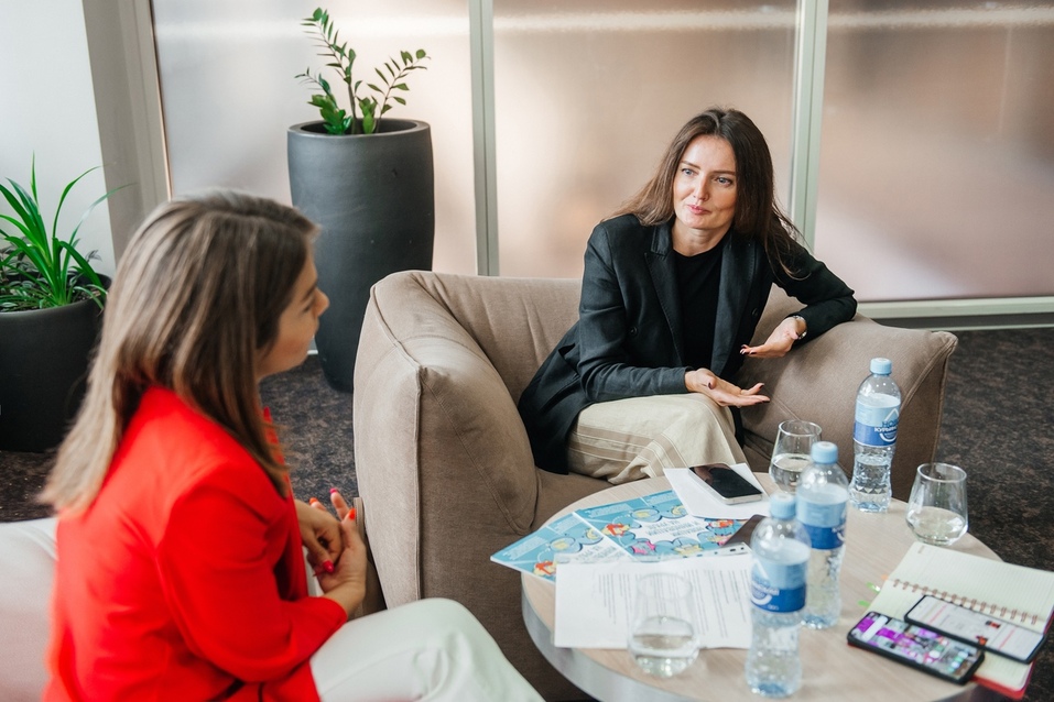 «Мы привыкли к кризисам. Уже ничему не удивляемся, а просто идем дальше» 7 «Мы привыкли к кризисам. Уже ничему не удивляемся, а просто идем дальше» 7