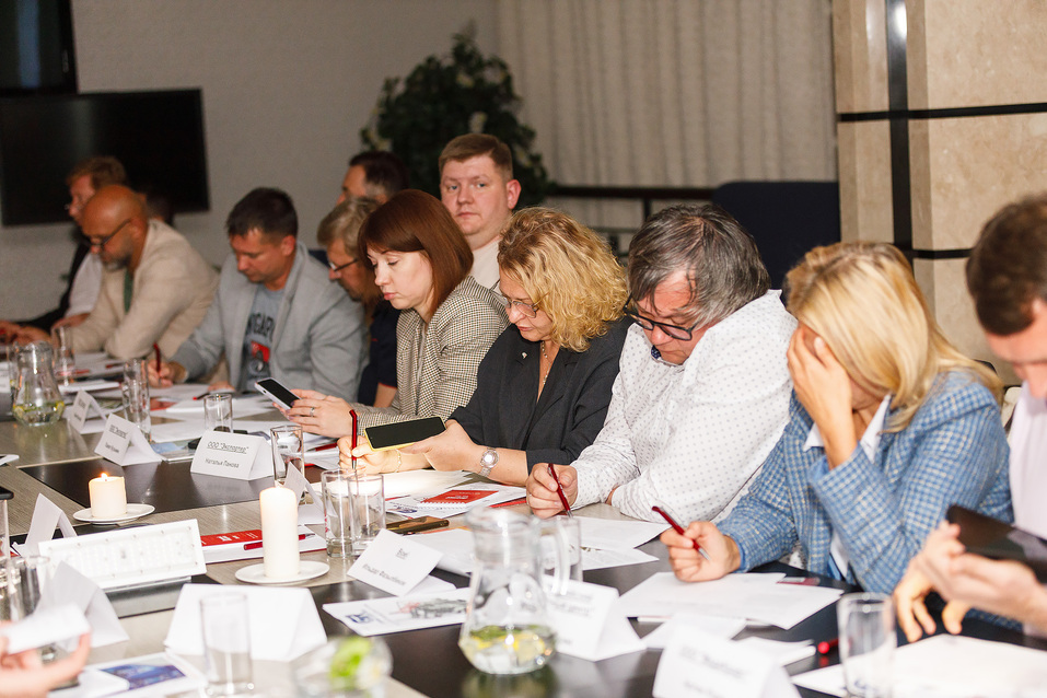 Выбраны номинанты на «Промышленника года» и «Экспортера года» 36 Выбраны номинанты на «Промышленника года» и «Экспортера года» 36