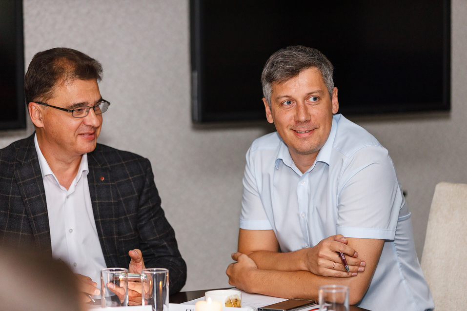 Выбраны номинанты на «Промышленника года» и «Экспортера года» 43 Выбраны номинанты на «Промышленника года» и «Экспортера года» 43