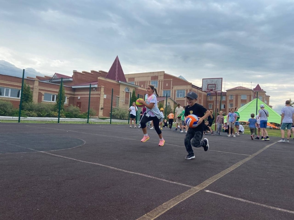 Детство, лошади, досуговый центр «Рифей» 3 Детство, лошади, досуговый центр «Рифей» 3