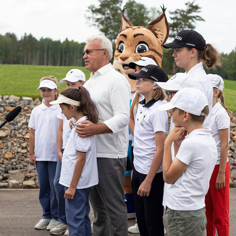 Все о корпоративном спорте: Бизнес-сессия на гольф-поле 12 Все о корпоративном спорте: Бизнес-сессия на гольф-поле 12