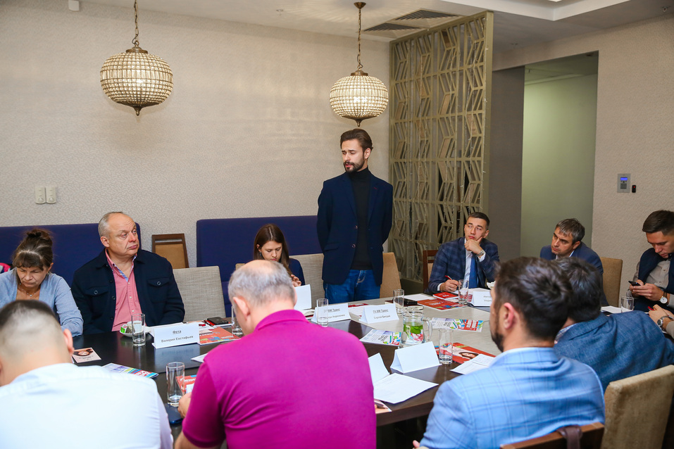 Выбраны номинанты на «Человека года в сфере транспорта и логистики»-2023 4 Выбраны номинанты на «Человека года в сфере транспорта и логистики»-2023 4