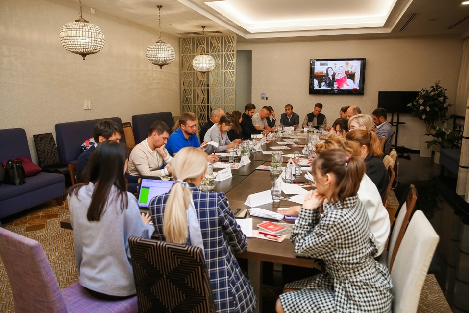 Выбраны номинанты на «Человека года в сфере транспорта и логистики»-2023 29 Выбраны номинанты на «Человека года в сфере транспорта и логистики»-2023 29