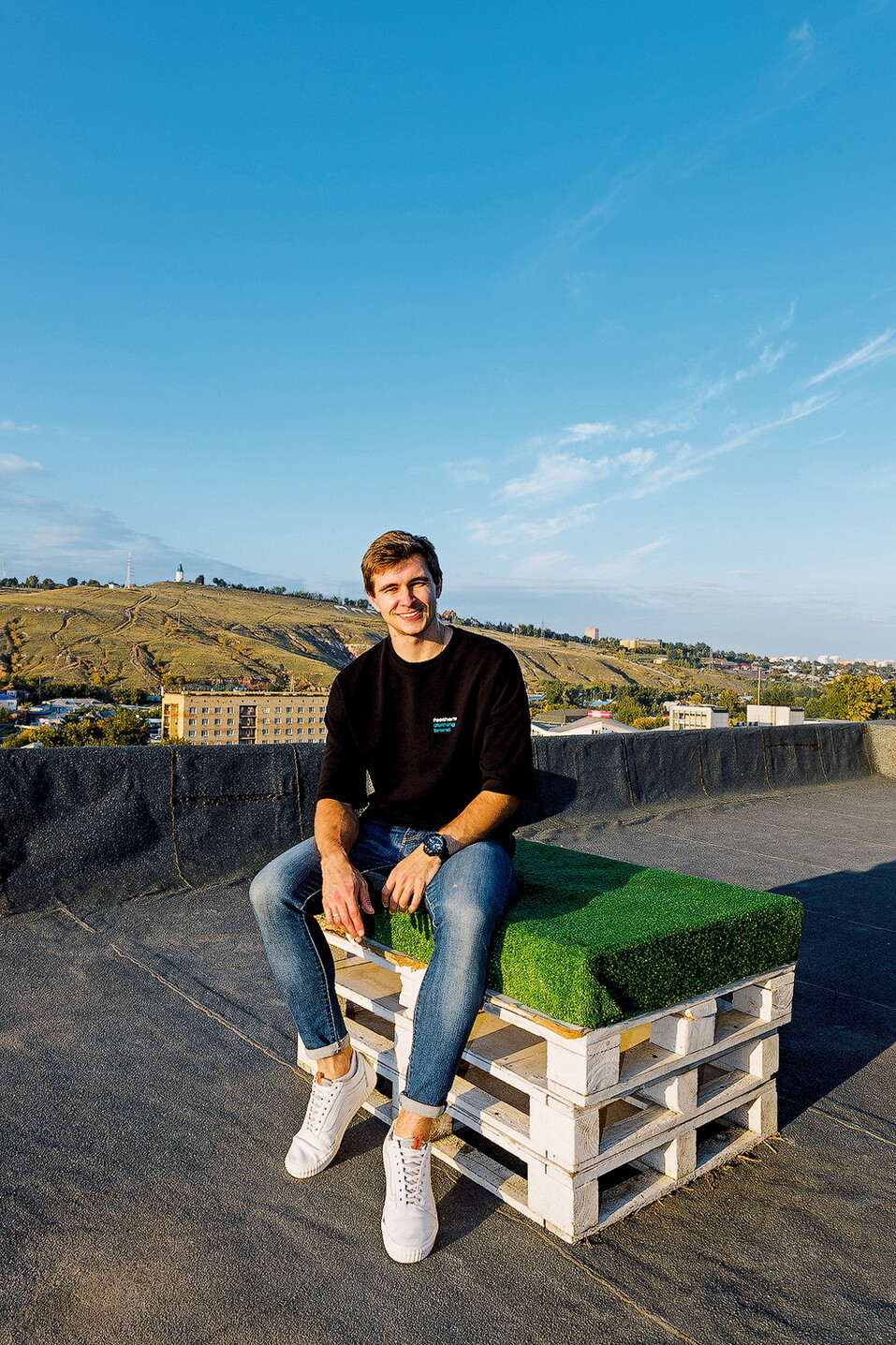 Как сделать мерч, который носят и запоминают
1 Как сделать мерч, который носят и запоминают
1