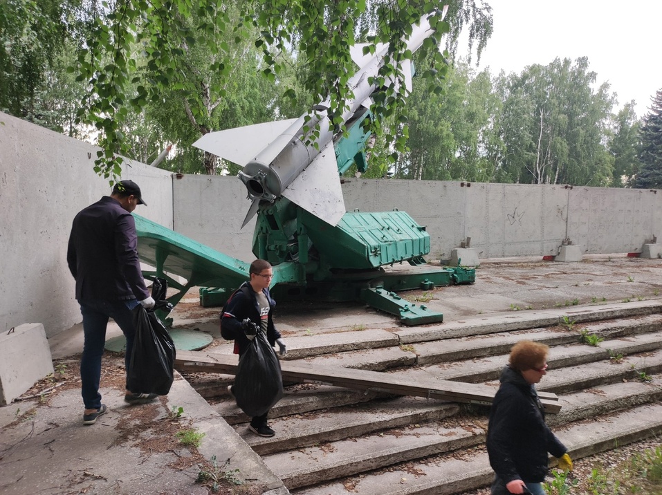 СК проводит проверку из-за разрушения челябинского мемориала 2 СК проводит проверку из-за разрушения челябинского мемориала 2