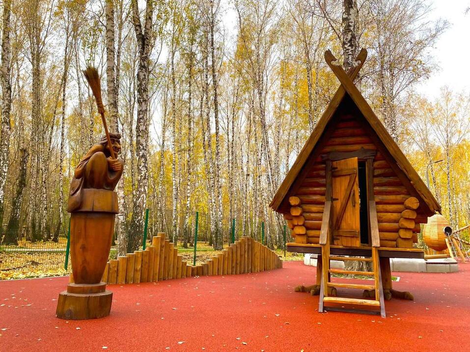 В Челябинске реконструировали площадку «Поляна сказок». Фото 1 В Челябинске реконструировали площадку «Поляна сказок». Фото 1