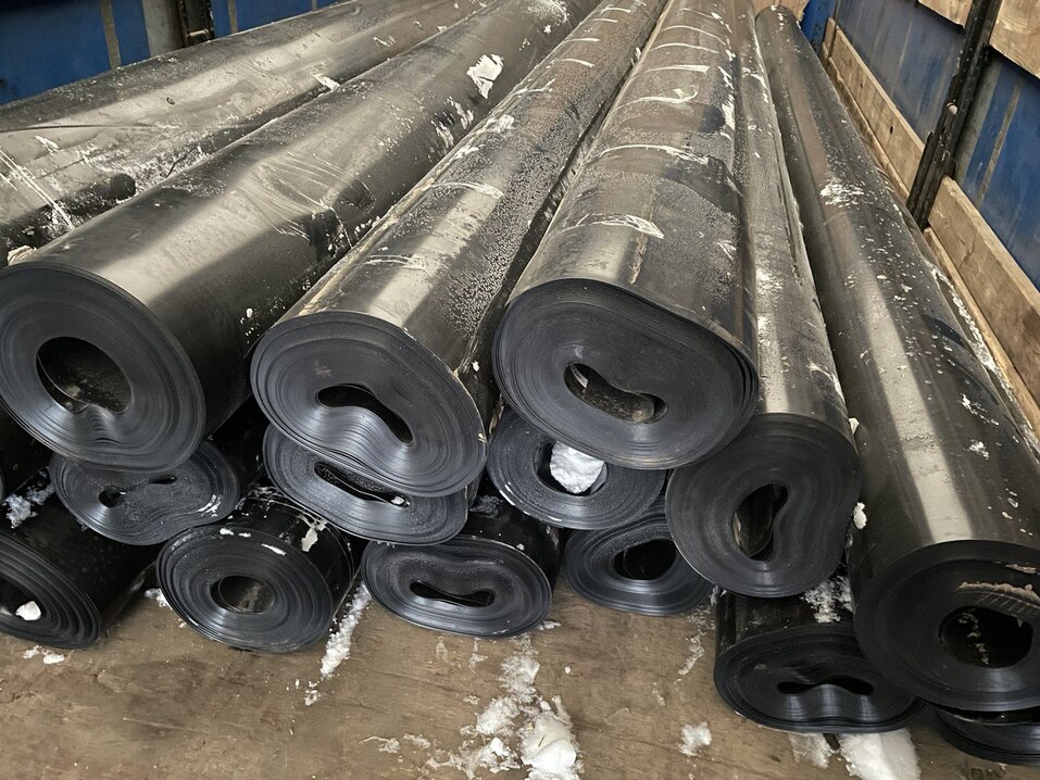 ГК «ЭМИТЕКС» запустит вторую линию для изготовления технических геомембран в Уфе 1 ГК «ЭМИТЕКС» запустит вторую линию для изготовления технических геомембран в Уфе 1