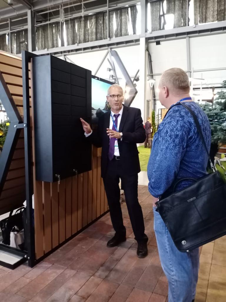 Они греют, шутят и светятся: когда на улицах появятся поумневшие уличные скамейки? 4 Они греют, шутят и светятся: когда на улицах появятся поумневшие уличные скамейки? 4