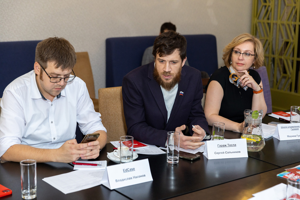 Названы имена участников еще двух номинаций премии «Человек года»-2023 33 Названы имена участников еще двух номинаций премии «Человек года»-2023 33