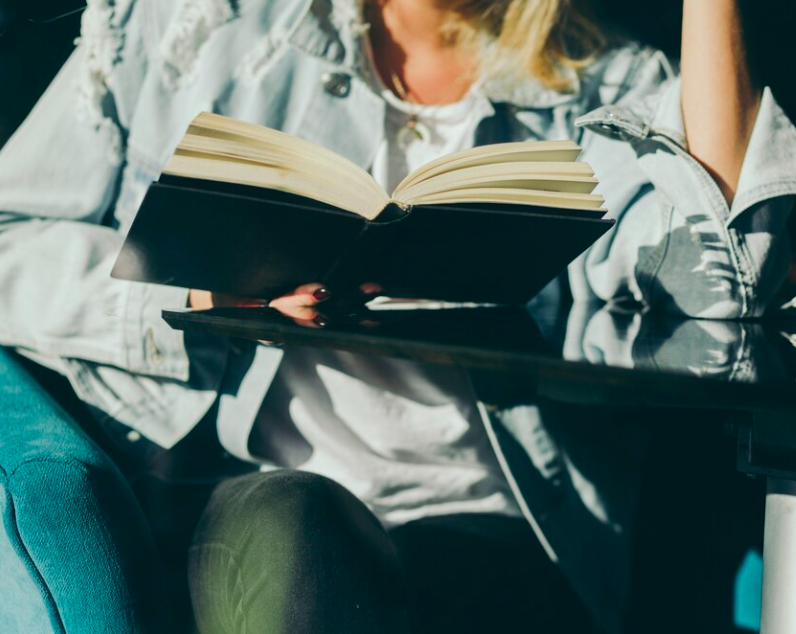 Внимание, впереди искусство: куда сходить в Красноярске 21...27 октября 2023
1 Внимание, впереди искусство: куда сходить в Красноярске 21...27 октября 2023
1