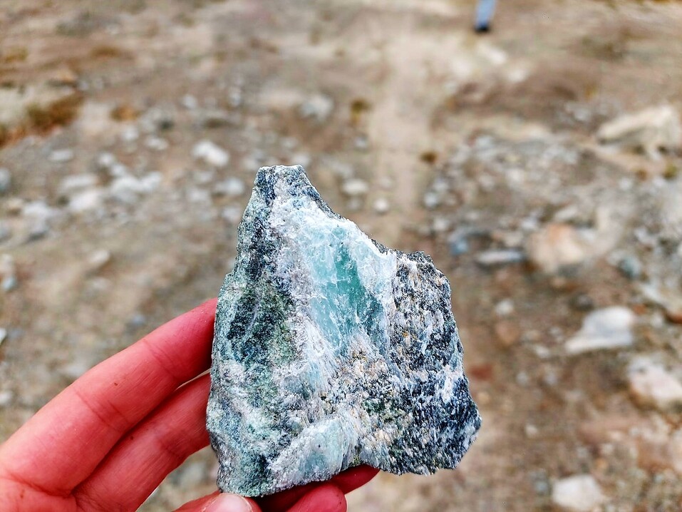 Джип-тур по месторождениям Сысерти, или как собрать коллекцию уральских минералов за день 13