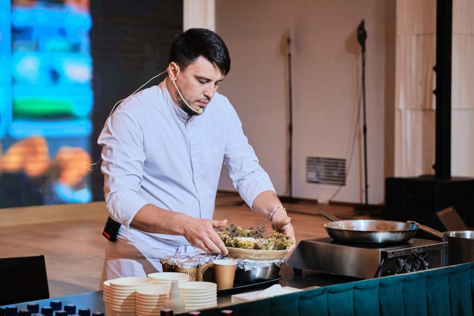 Челябинская область рассказала о себе России: на ВДНХ прошёл День региона. Фото 6 Челябинская область рассказала о себе России: на ВДНХ прошёл День региона. Фото 6