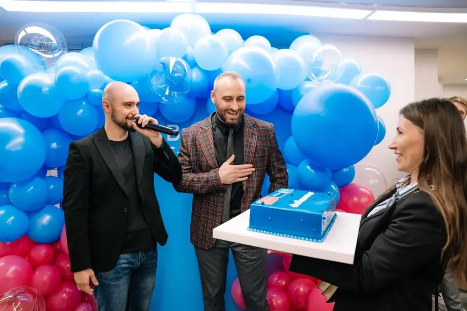 «Вэладент Family»: гармония здоровья и улыбки для всей семьи! 3 «Вэладент Family»: гармония здоровья и улыбки для всей семьи! 3