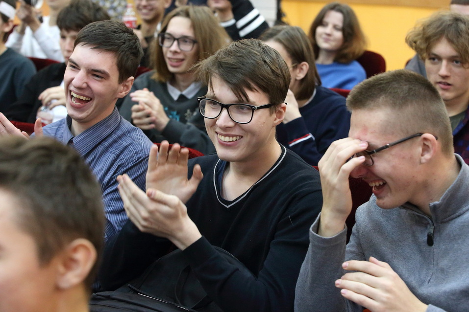 «Ростелеком» провел предпоказ финальных эпизодов молодежного сериала «Политех» 1 «Ростелеком» провел предпоказ финальных эпизодов молодежного сериала «Политех» 1