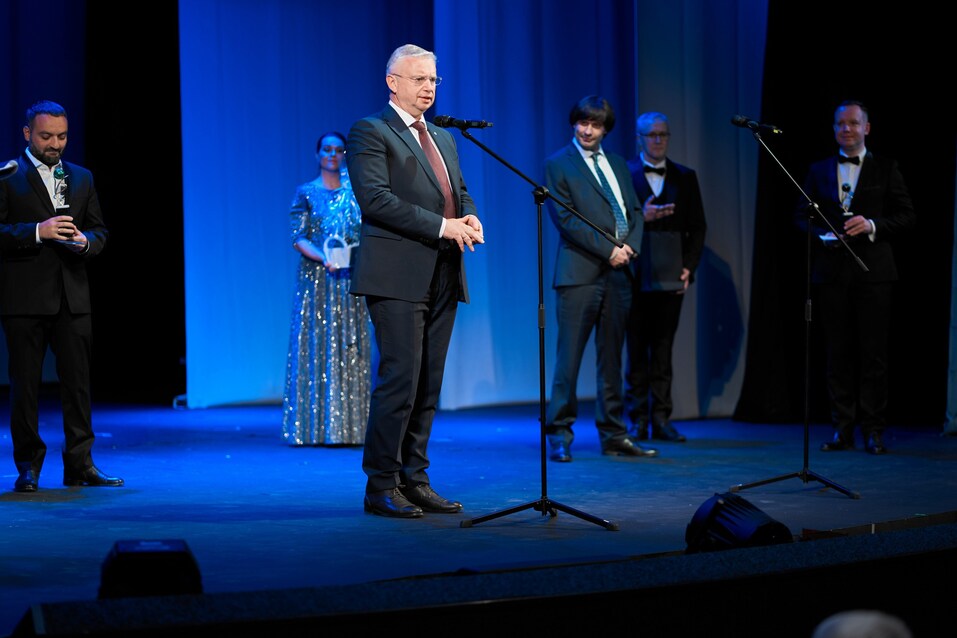 Дмитрий Суховерхов Дмитрий Суховерхов