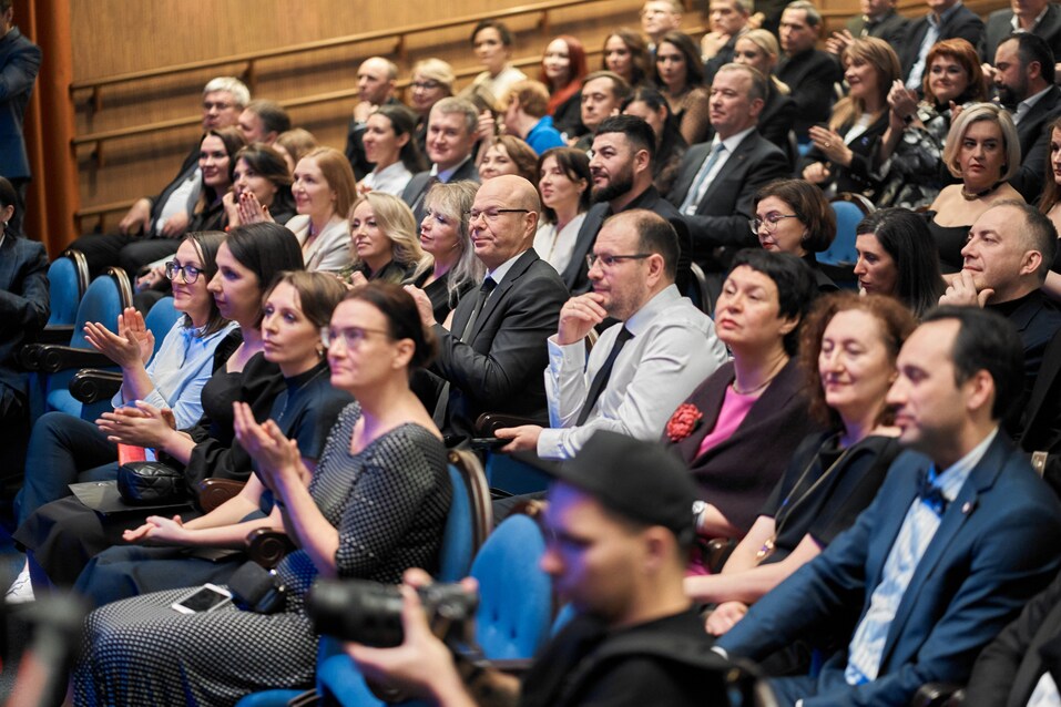 Гости в зале Гости в зале