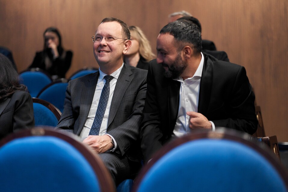 Гости в зале Гости в зале