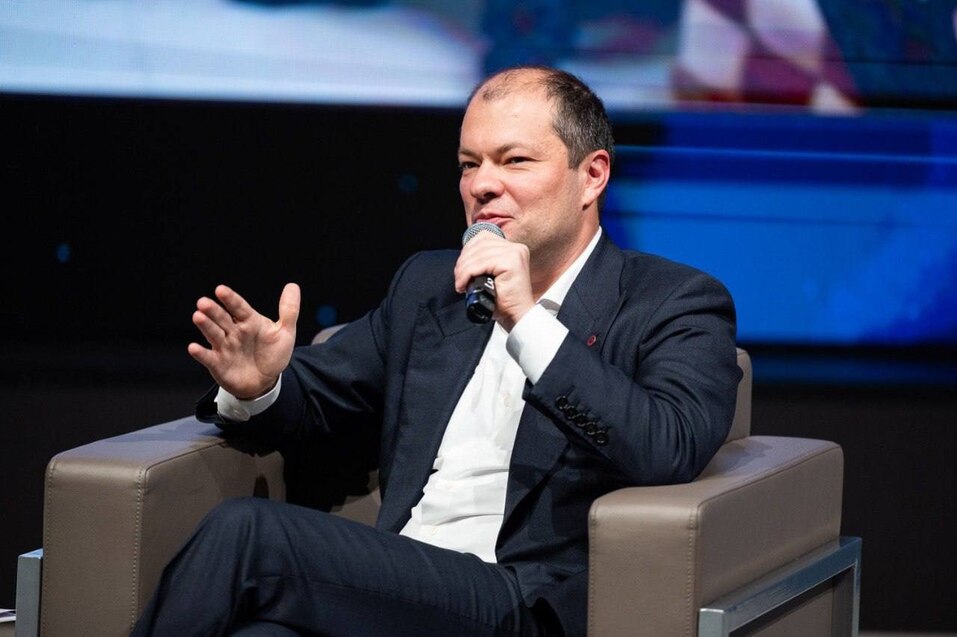 Генеральный директор УК «Уральская Сталь» Денис Сафин встретился со студентами МИСИС 1 Генеральный директор УК «Уральская Сталь» Денис Сафин встретился со студентами МИСИС 1