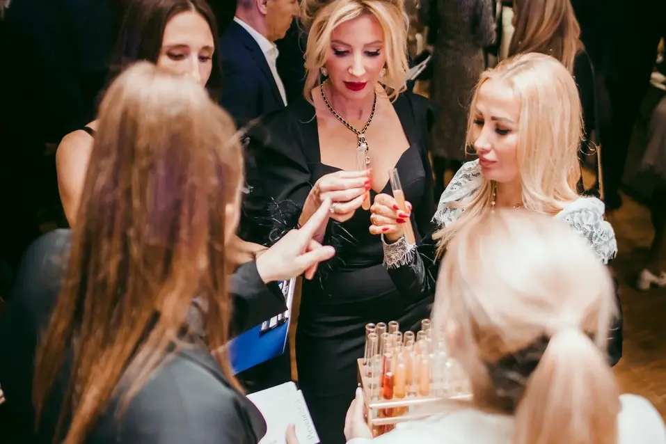 Шоколадный фонтан и розыгрыш подарков: тайны закулисья премии «Человек года» в Челябинске 15 Шоколадный фонтан и розыгрыш подарков: тайны закулисья премии «Человек года» в Челябинске 15