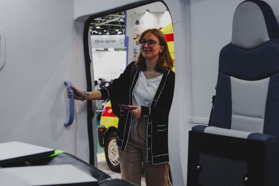 СТ Нижегородец представил новые автомобили скорой помощи на международном форуме в Москве 1 СТ Нижегородец представил новые автомобили скорой помощи на международном форуме в Москве 1