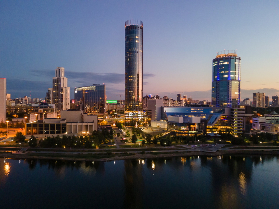 «Башня Исеть»: что значит жить на уровне облаков 1 «Башня Исеть»: что значит жить на уровне облаков 1