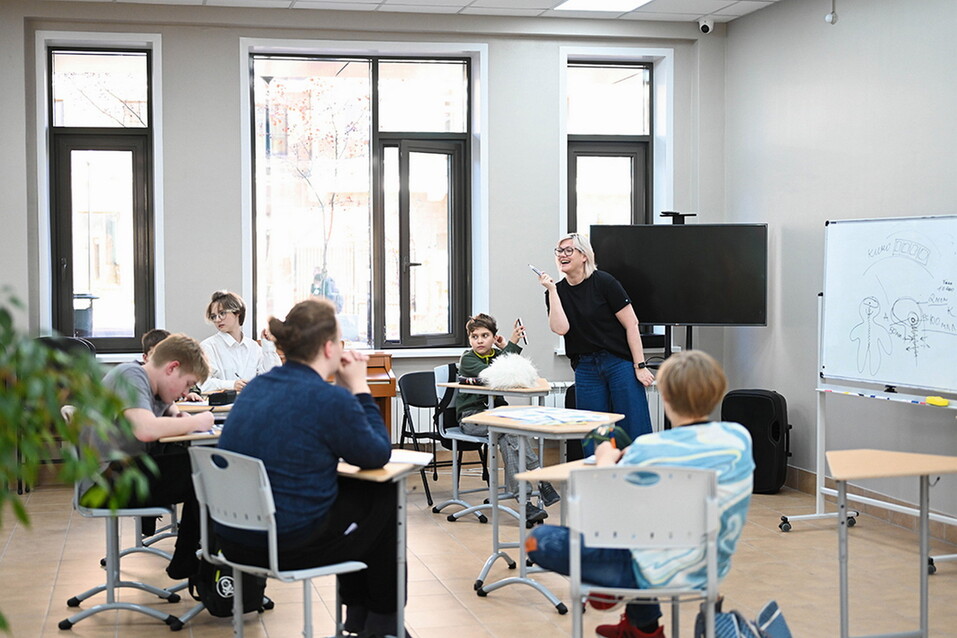 Как помочь подростку найти себя и стать успешным 
 1 Как помочь подростку найти себя и стать успешным 
 1