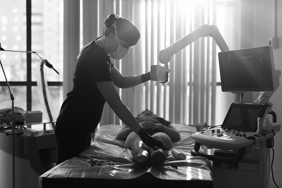 Егор Бабкин, клиника «Венозная Эстетическая Хирургия»: «Профессионализм по венам» 3 Егор Бабкин, клиника «Венозная Эстетическая Хирургия»: «Профессионализм по венам» 3